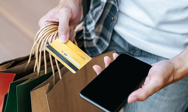 Why Retailers should Start Using Payment Wallets in UAE